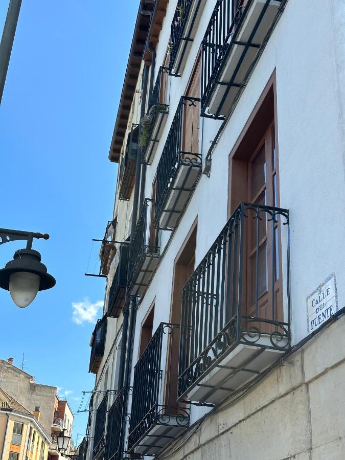 Apartamento Puente De Piedra Logroño Esterno foto